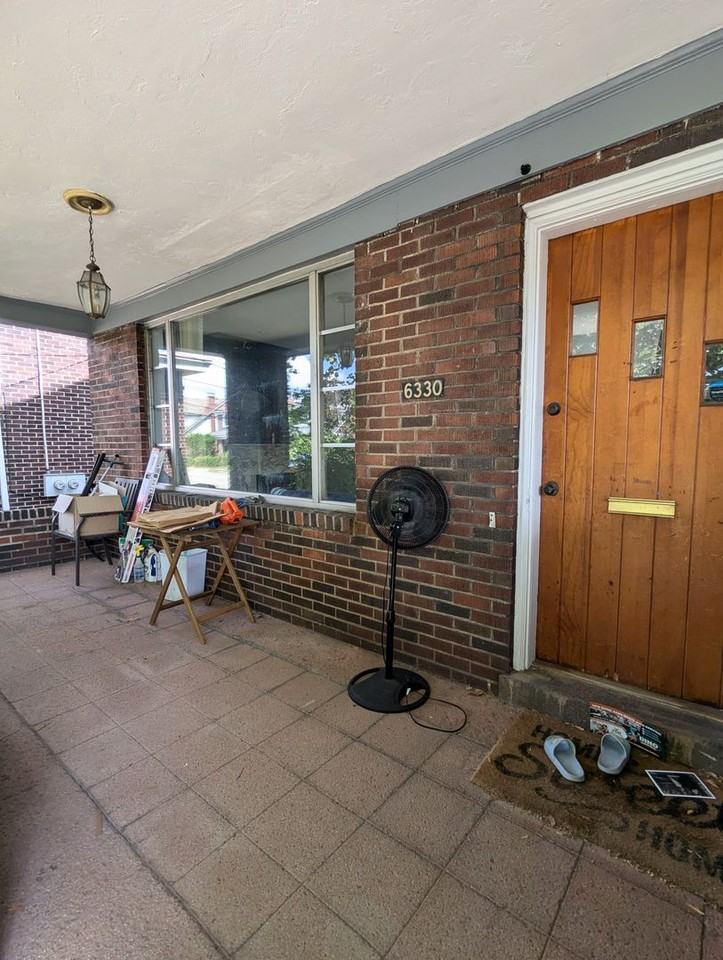 6330 Crombie St - Photo 3 of 19