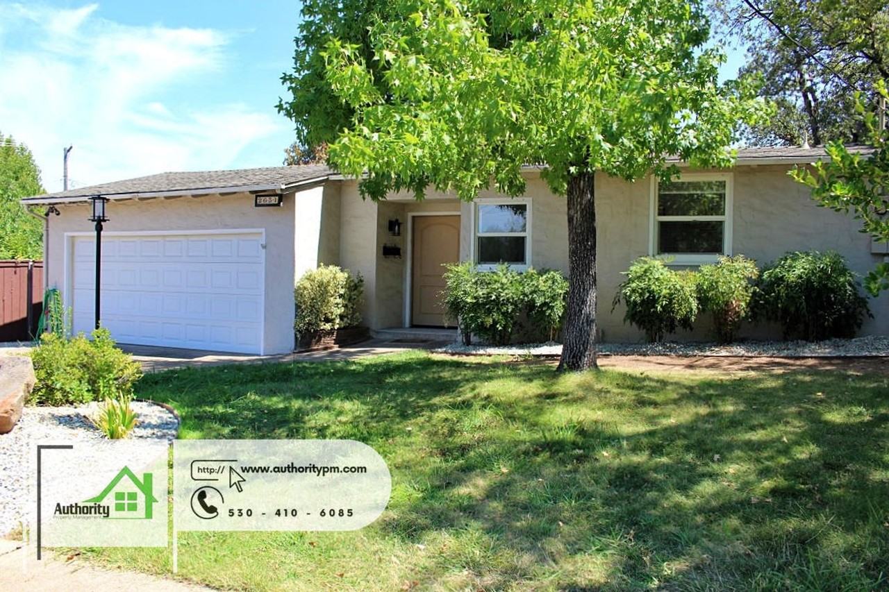2651 Foothill Blvd - Photo 2 of 32