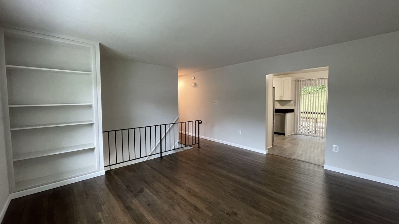 4547 Evansdale Rd - Photo 2 of 18