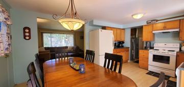 featured image of 1320 Main St