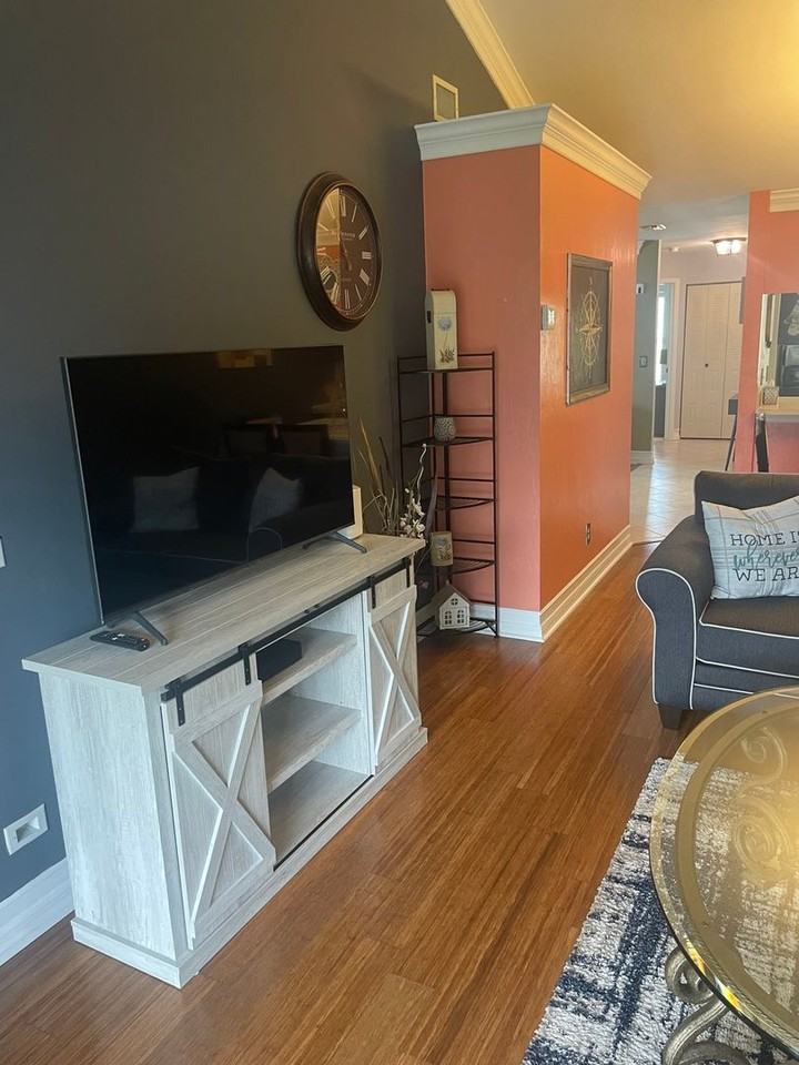 2670 Kings Lake Blvd - Photo 2 of 50