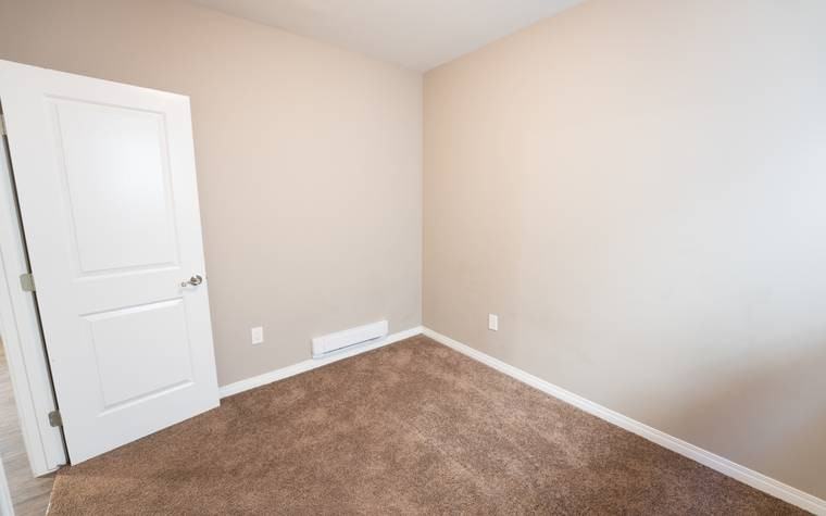 474 Kloppenburg St #BS - Photo 3 of 10