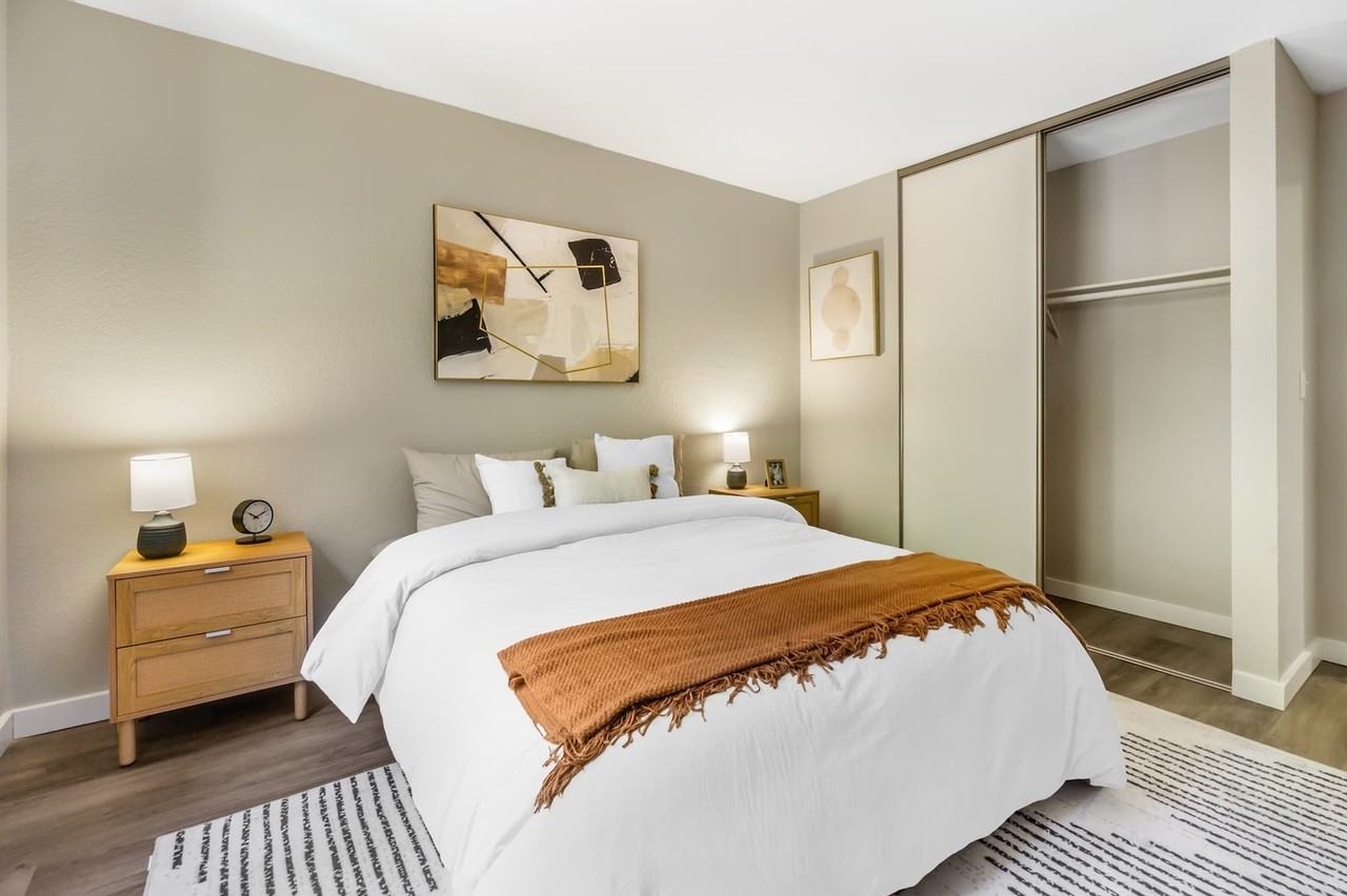 Maplewood Park - Photo 7 of 50