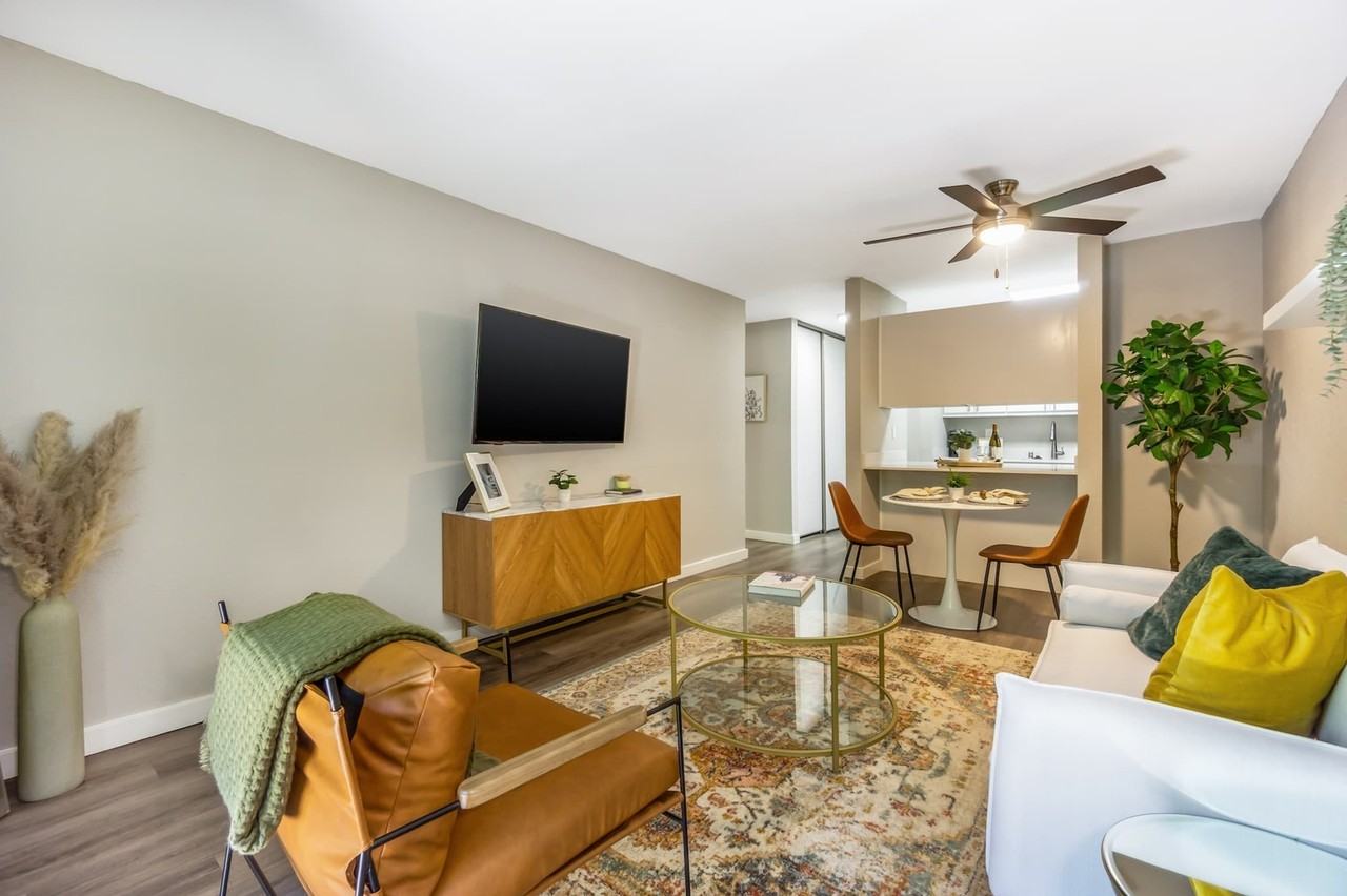 Maplewood Park - Photo 5 of 50