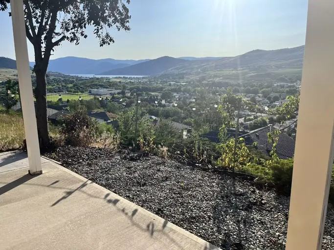 4909 Valleyview Pl - Photo 3 of 9