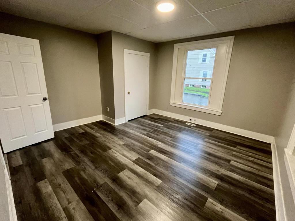 6 Grove St Apt 1 - Photo 4 of 9