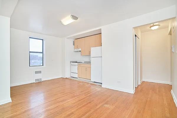 35-65 86th Street #2D - Photo 2 of 9