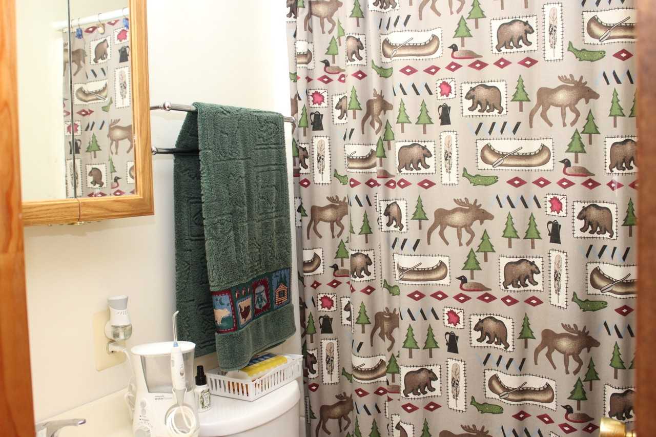 318 Paradise Dr - Photo 3 of 36