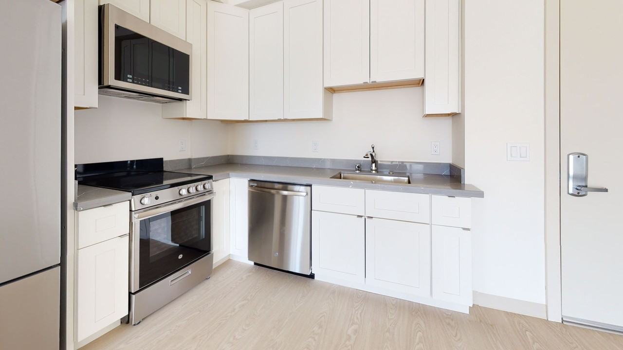 363 6th St - Photo 6 of 17