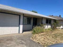 featured image of 785 W Rose St