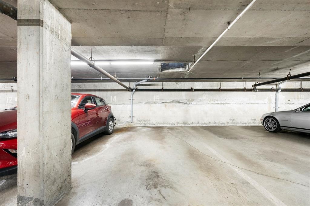 2033 West 7th Avenue #211 - Photo 5 of 16