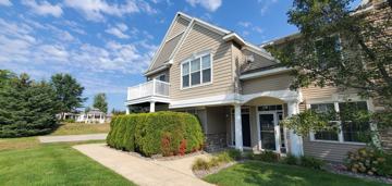 featured image of 3231 Wexford Dr