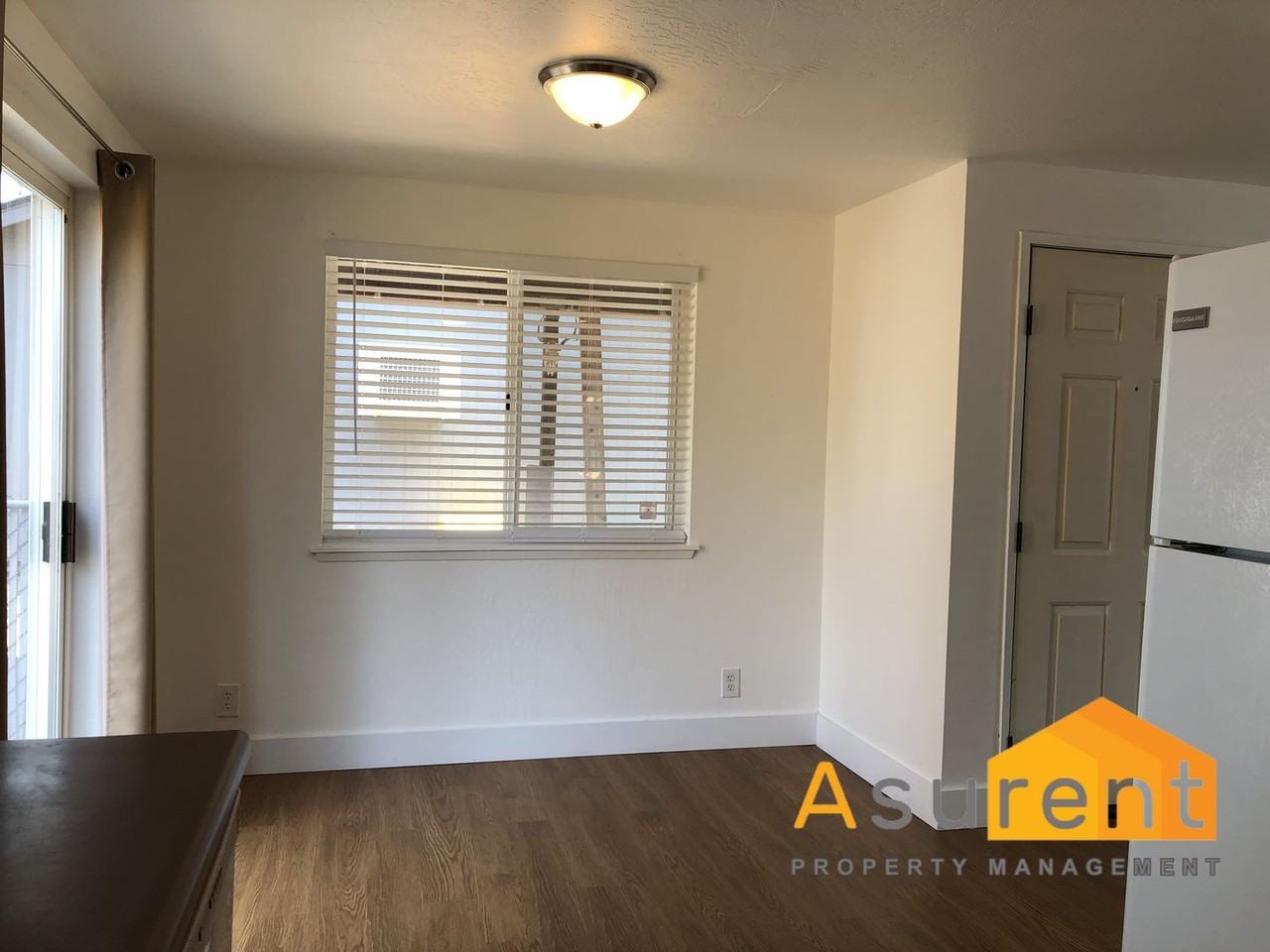 427 Plum St - Photo 7 of 18