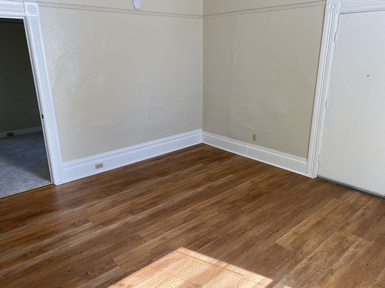 1014 Napa St #D - Photo 4 of 14