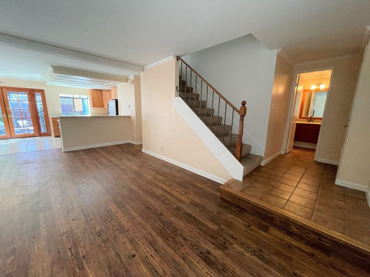 1206 Llama Ct - Photo 6 of 29