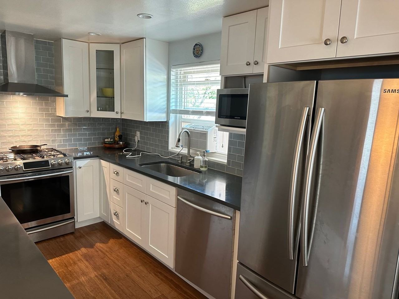 13724 Corliss Ave N - Photo 4 of 15