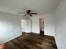 1727 Pine Ave - Photo 1 of 1