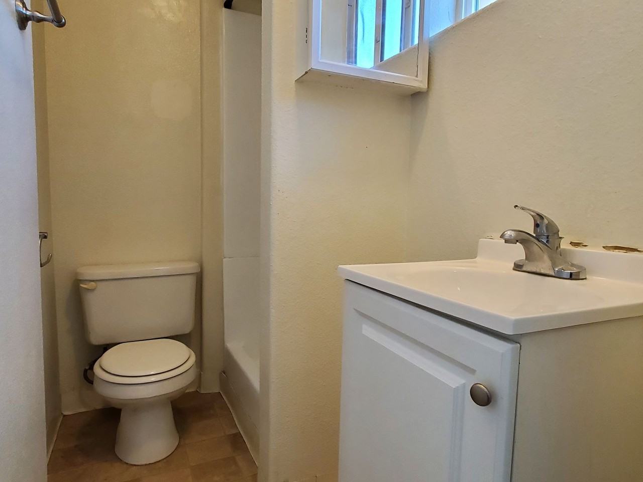 694 S 2nd St #06 - Photo 5 of 6