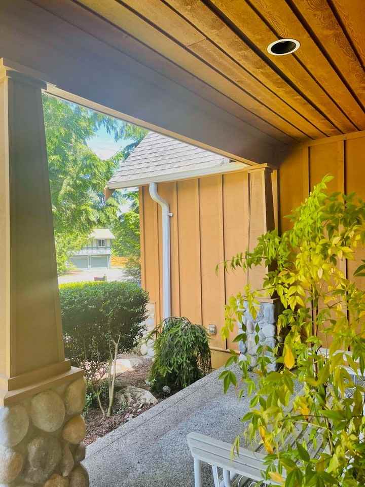 24370 Andorra Ct Ne - Photo 3 of 16