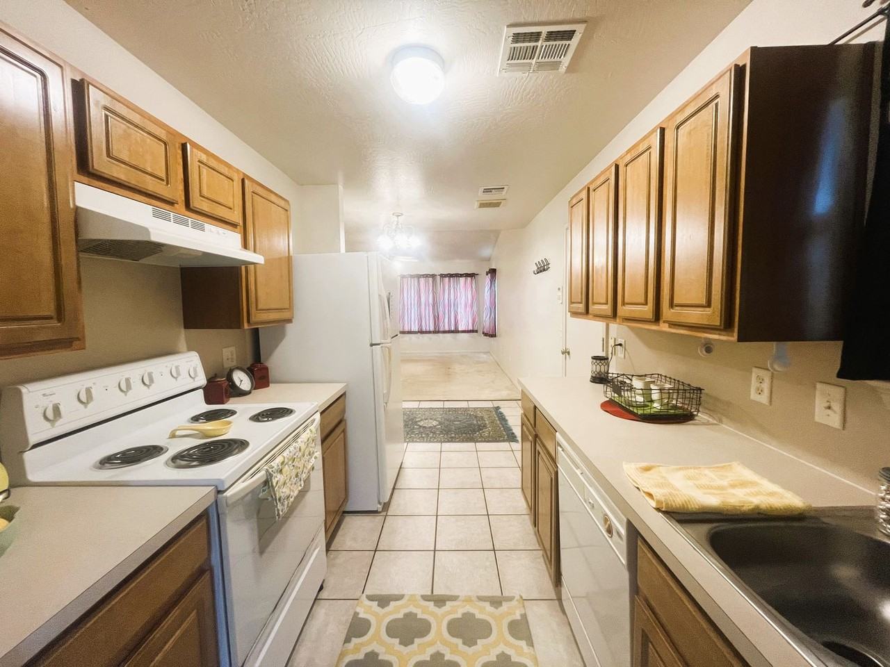 9200 Snowberry Dr - Photo 6 of 13