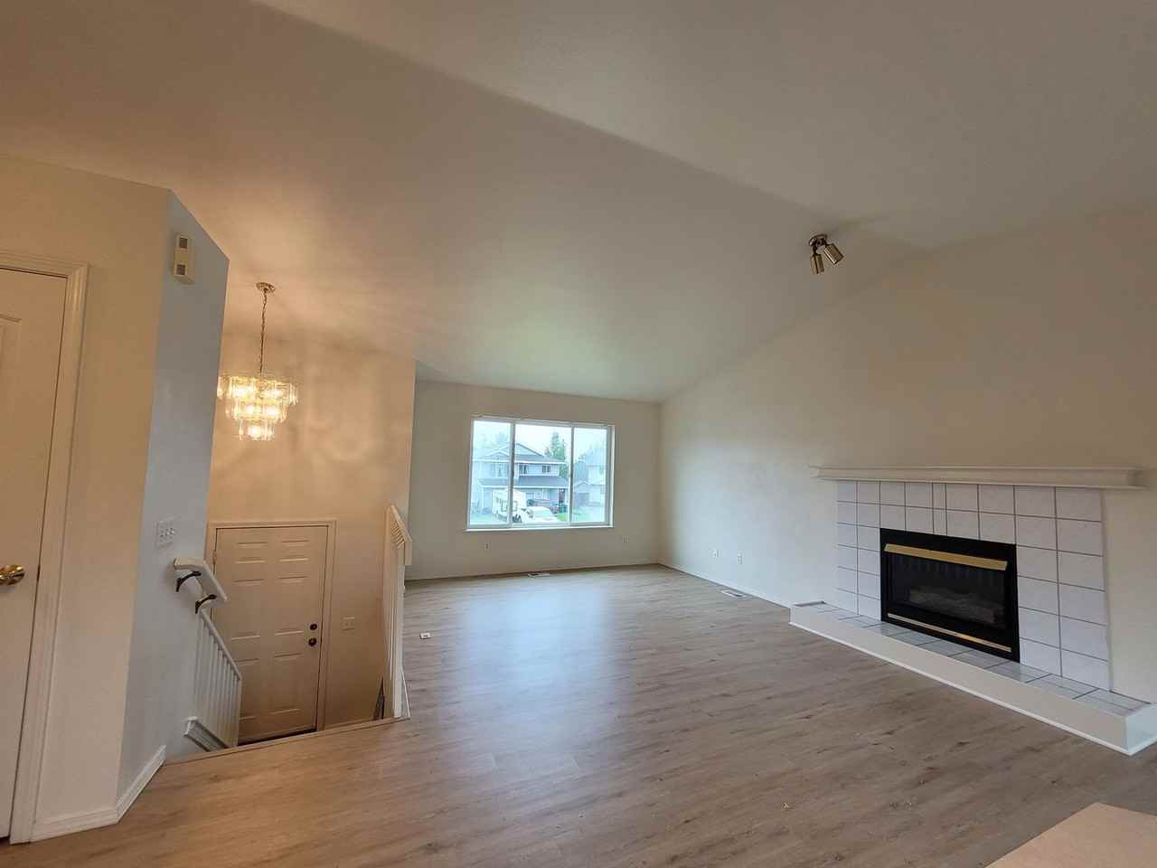 1601 Waterwood Cir - Photo 5 of 15