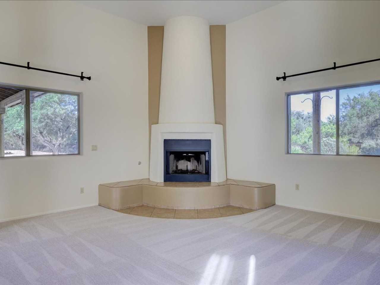 4750 North Bonanza Avenue - Photo 7 of 50