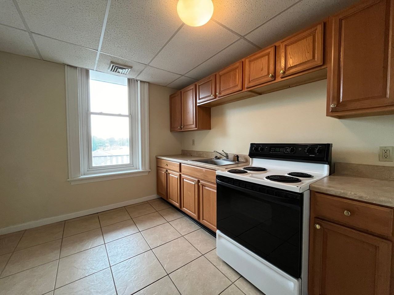 21 S Main Street - Photo 2 of 8