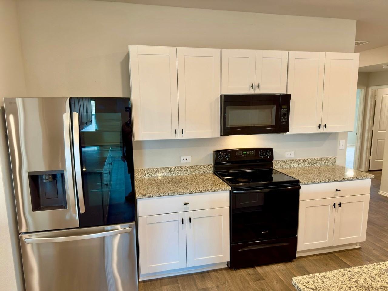 5813 Xene Dr - Photo 4 of 28