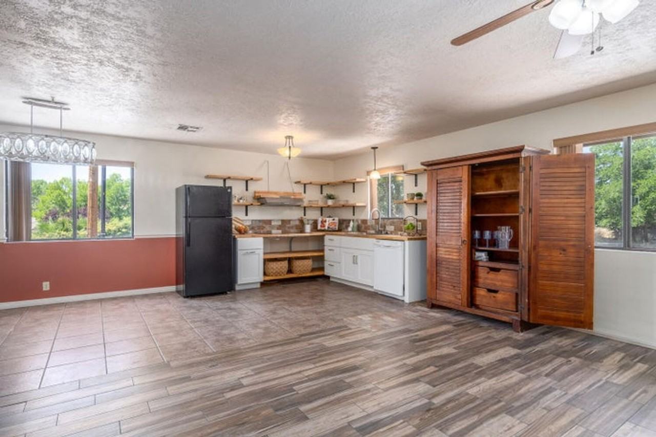 206 Quail Ridge Dr - Photo 4 of 12