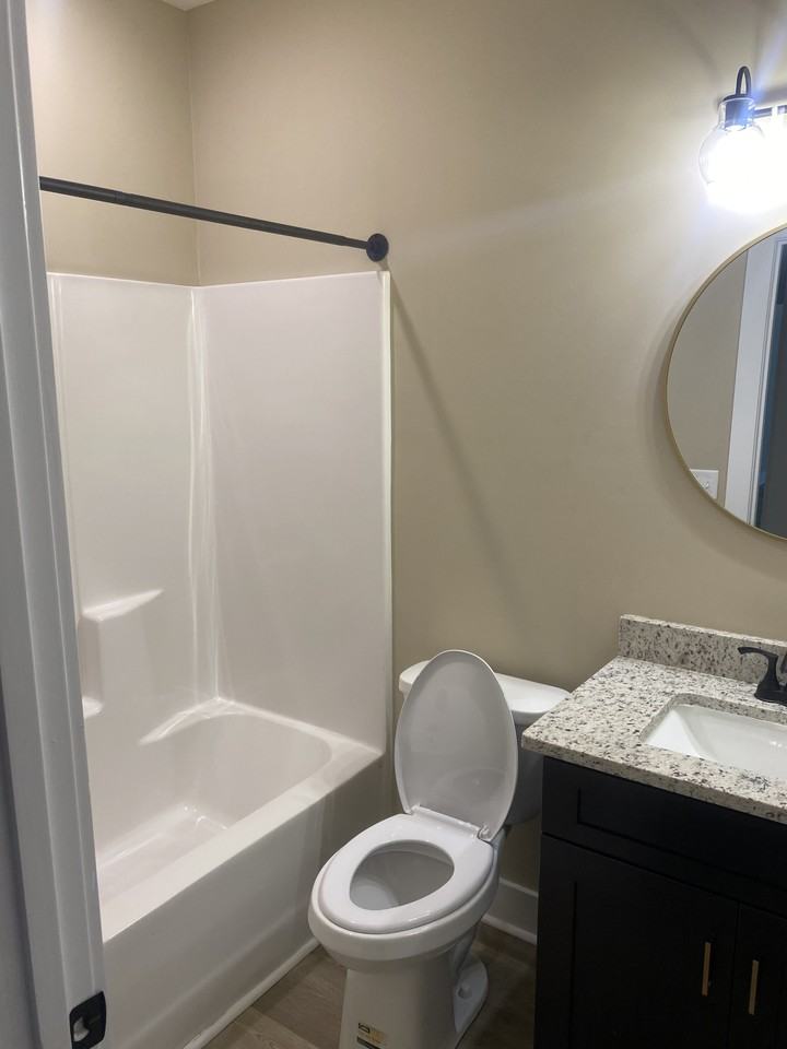 65 Stone Ridge Dr #D - Photo 2 of 8