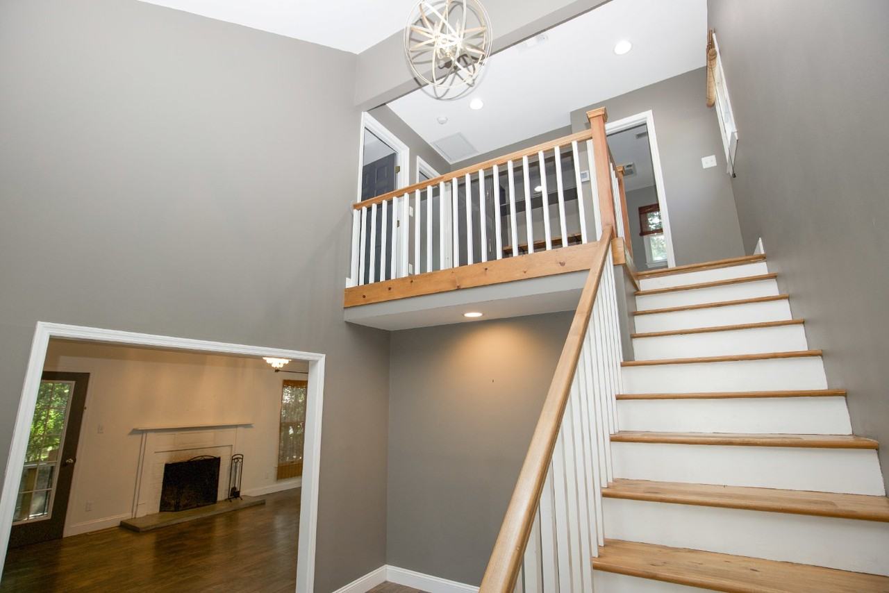 115 Fox Hunt Ln - Photo 6 of 50