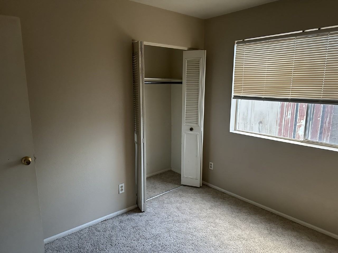 4143 W Yucca St - Photo 3 of 26