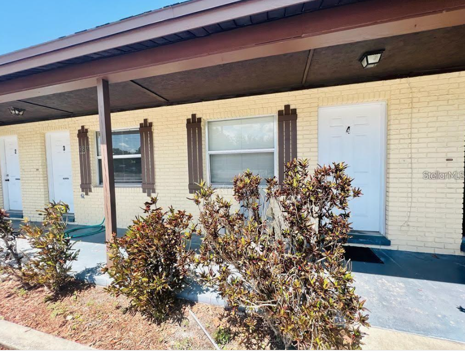 991 Berkley Rd - Photo 2 of 3