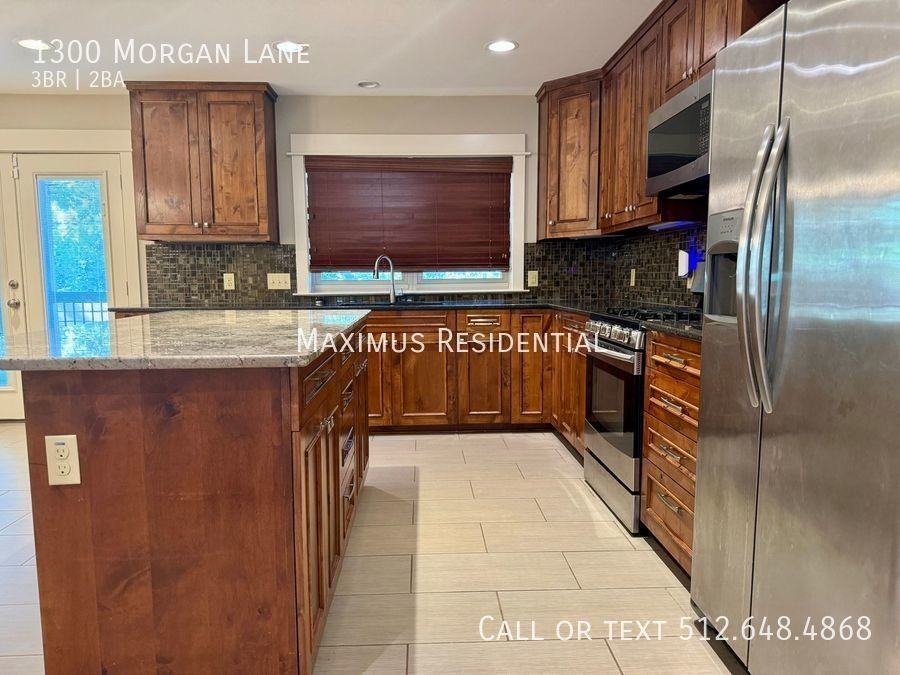 1300 Morgan Ln - Photo 5 of 19