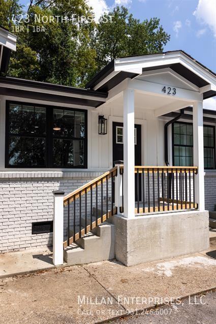 423 N 1st St - Photo 2 of 18