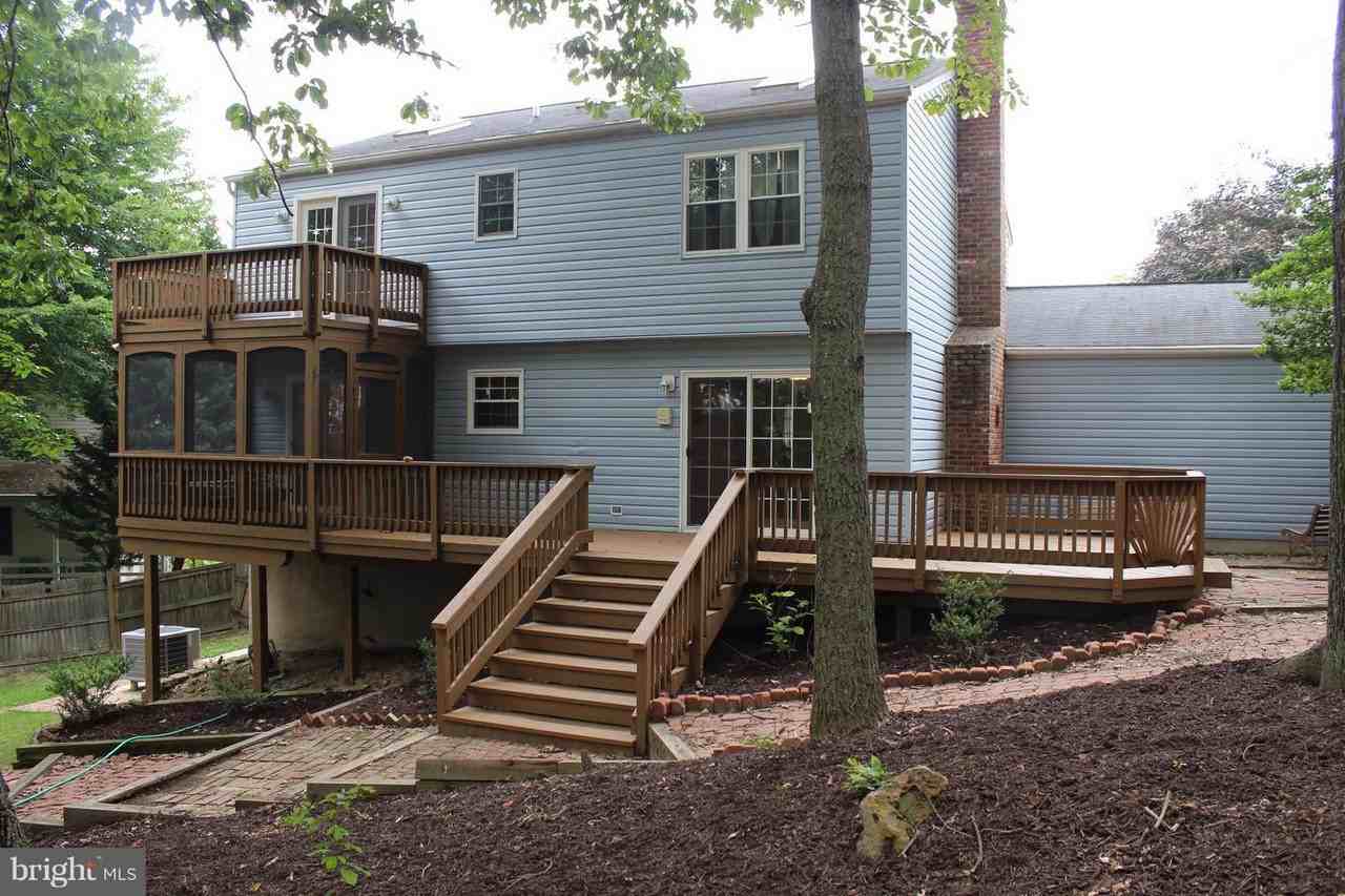 1210 Pine Cone Ct #B - Photo 2 of 11