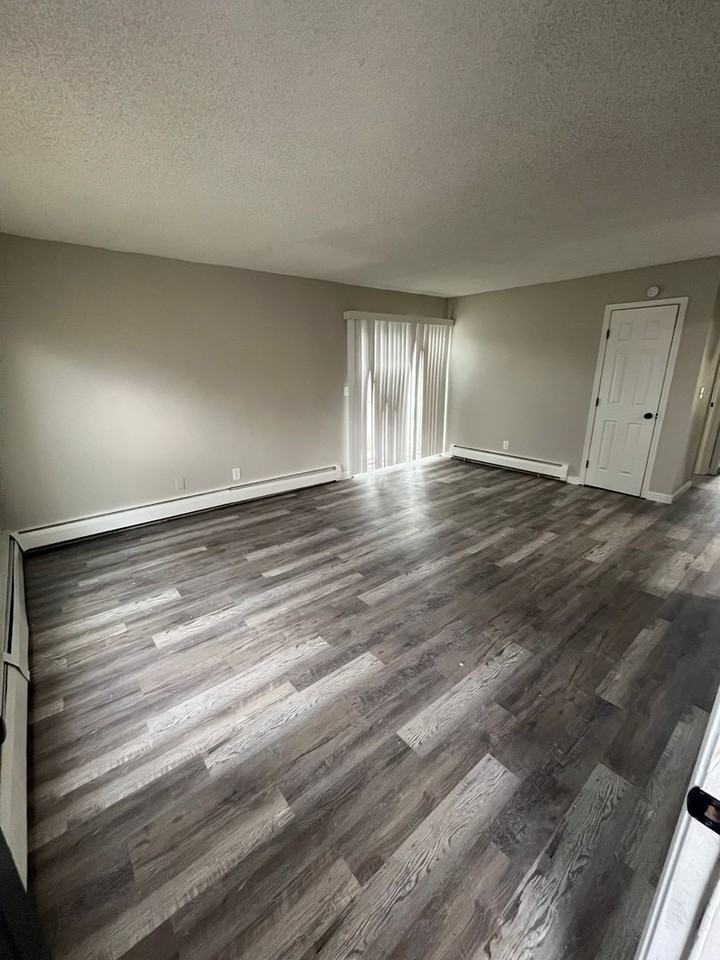 4502 Picturesque Cir #4 - Photo 2 of 17