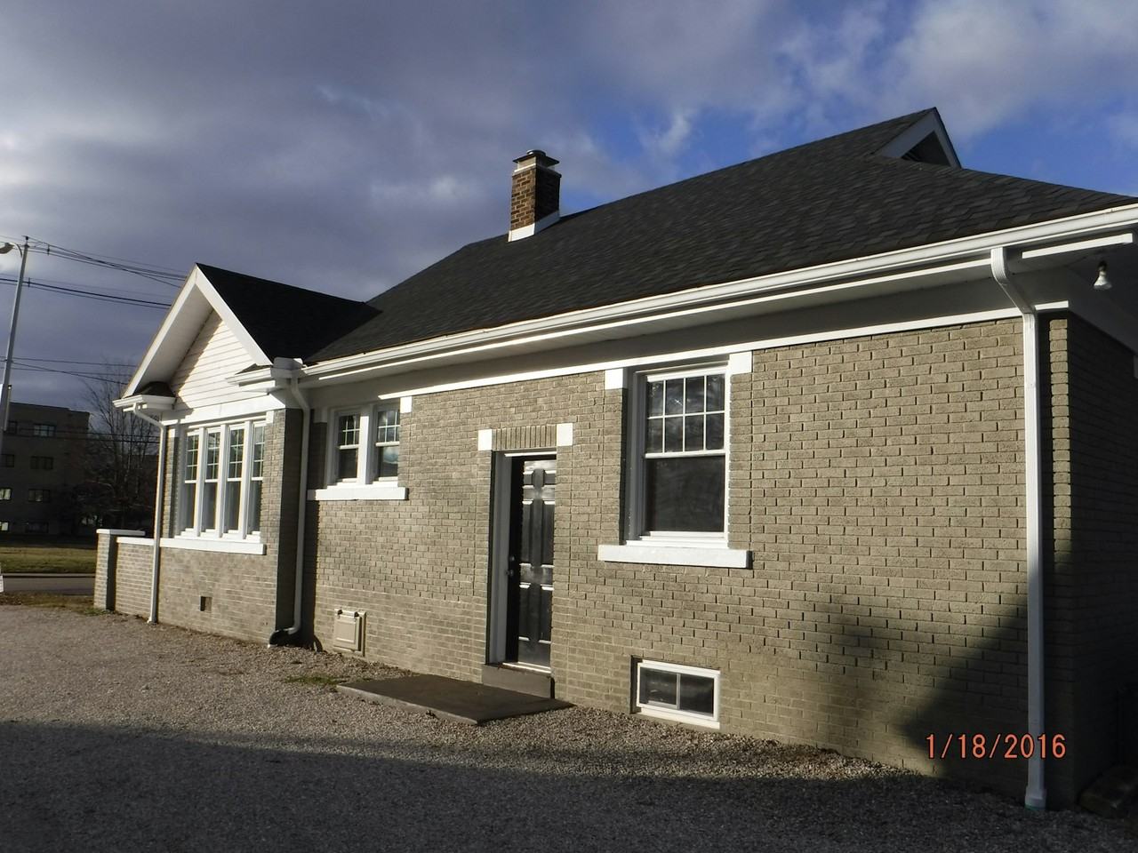 508 South Weinbach Avenue - Photo 2 of 22