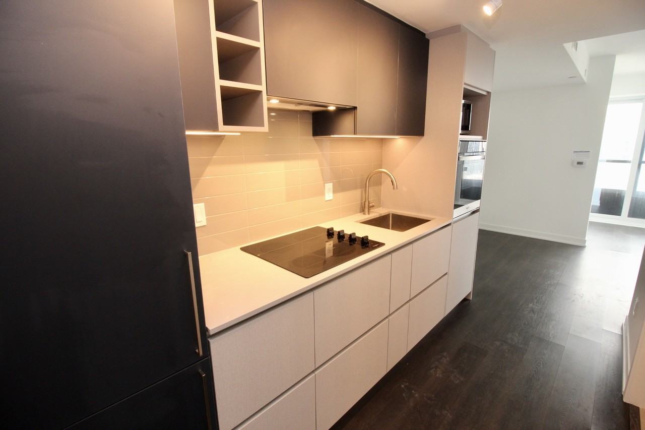 319 Prime Condos #1 - Photo 3 of 17