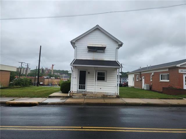 2140 Main St - Photo 2 of 23