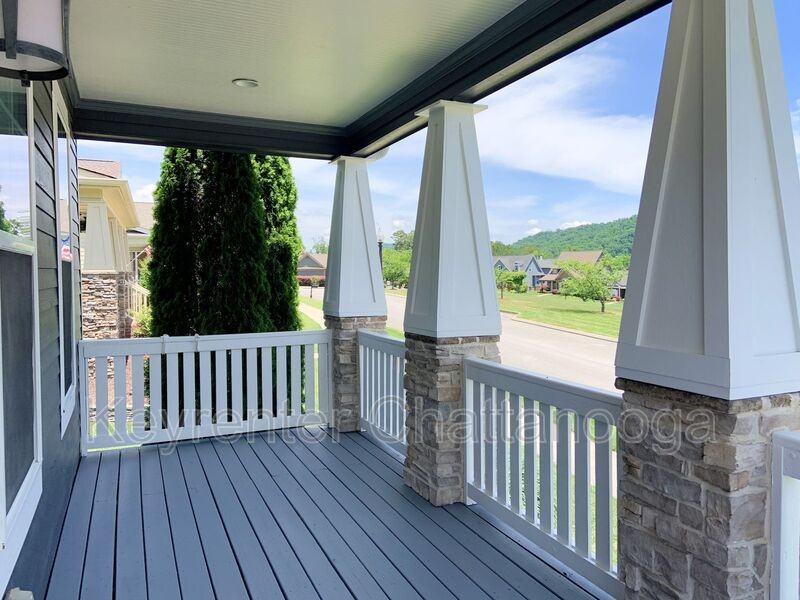 4135 Downing Ln - Photo 3 of 18