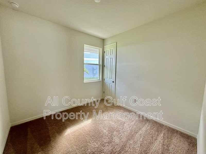 2636 89th Street Cir E - Photo 7 of 17