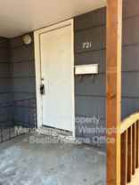 721 S Ainsworth Ave - Photo 1 of 1