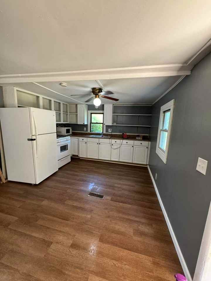 337 Coolidge Ave - Photo 3 of 7