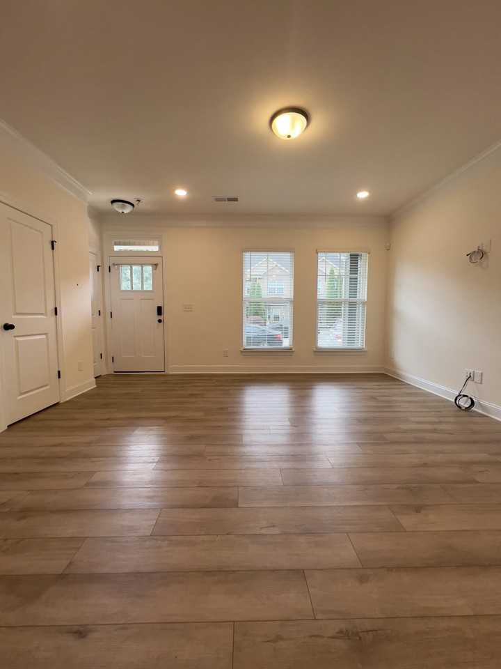 5634 Stafford Rd - Photo 2 of 24