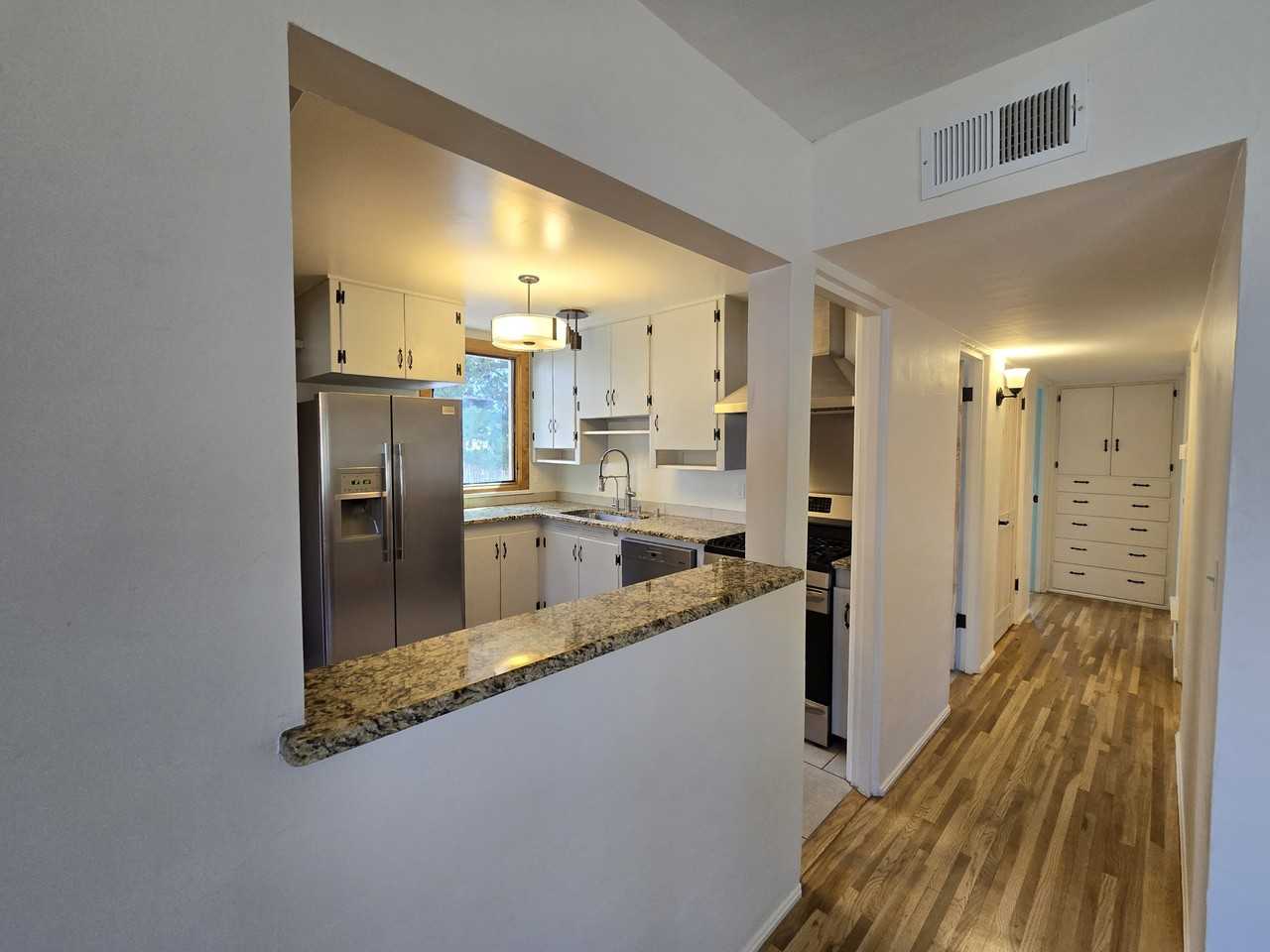 130 Solana Dr - Photo 3 of 22