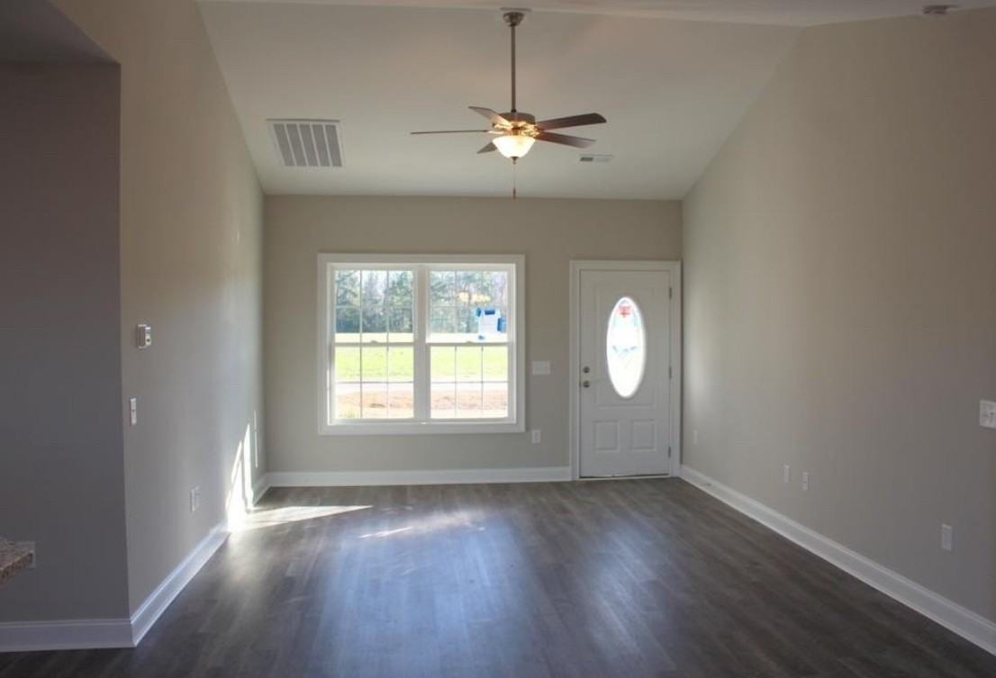 2542 West Shore Drive - Photo 2 of 19