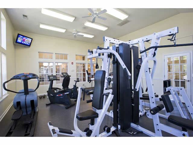 ALARA at Summerfield Apartments 1847 Clubhouse Dr, Aurora, IL 60504