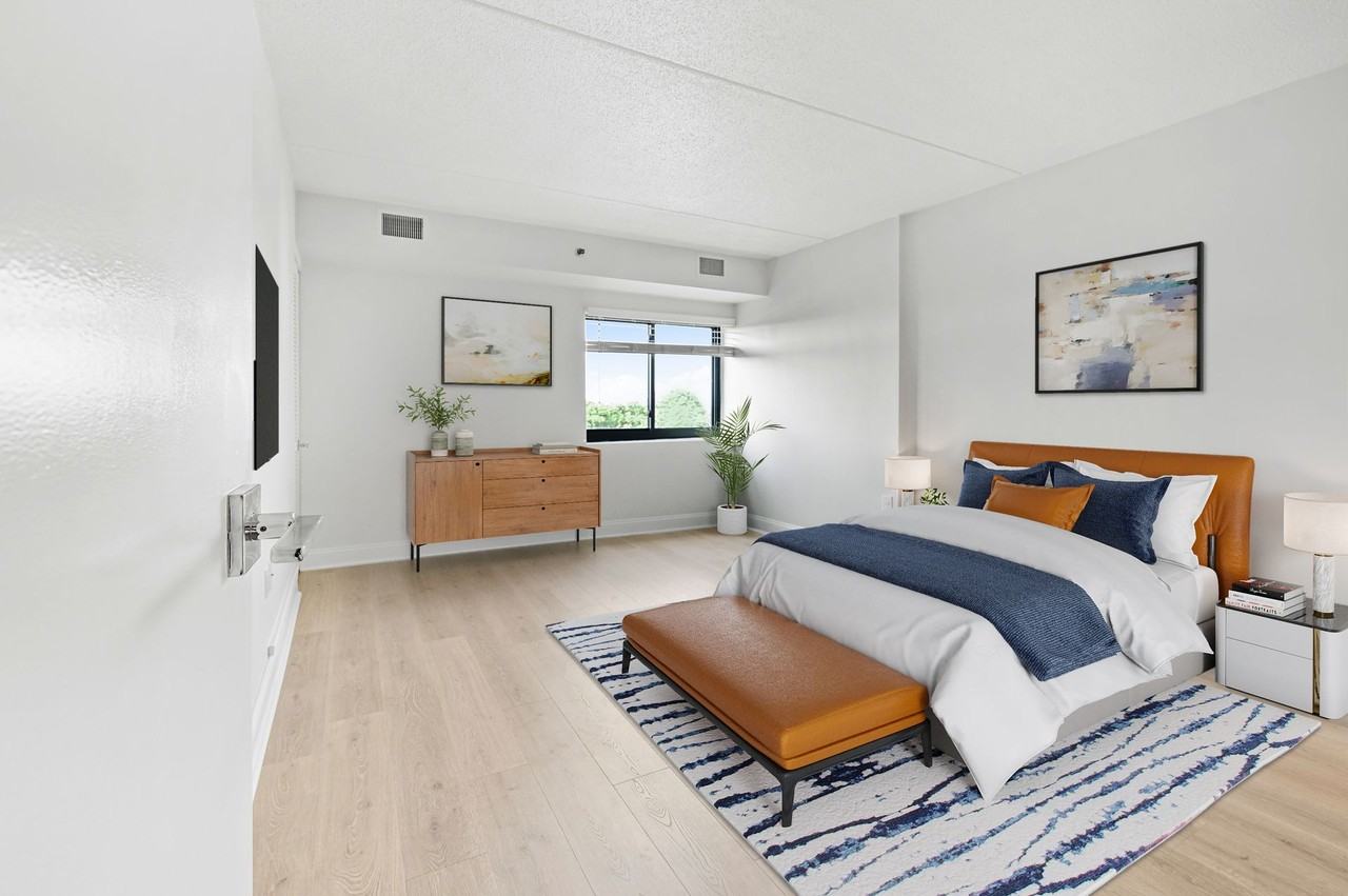 Whitney Towers - Photo 5 of 45