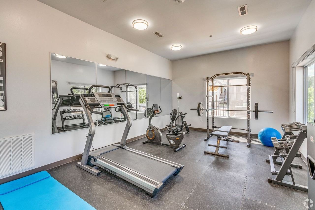 GoodHomes Chattanooga - Photo 6 of 33